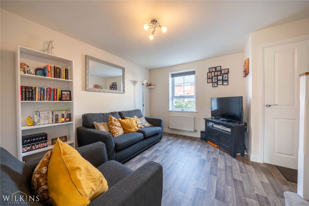 Property photo 3 of 21 Picture No. 10