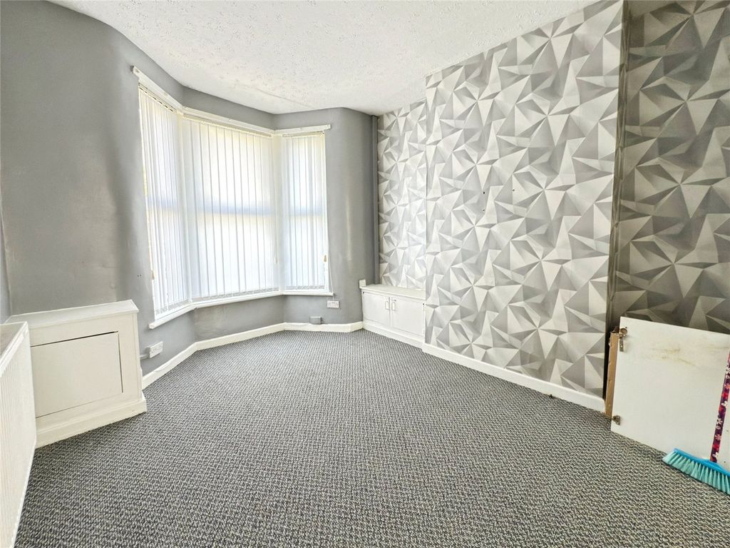 Property photo 3 of 10 Picture No. 01