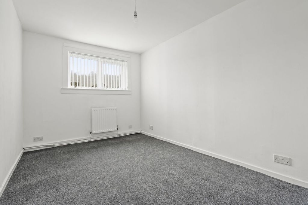 Additional image 15 of 2 bed flat for saleWallace Court, Grangemouth FK3