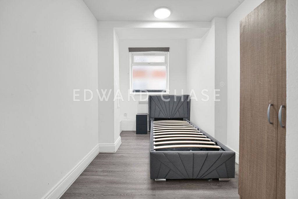 Property photo 1 of 11 Photo 1