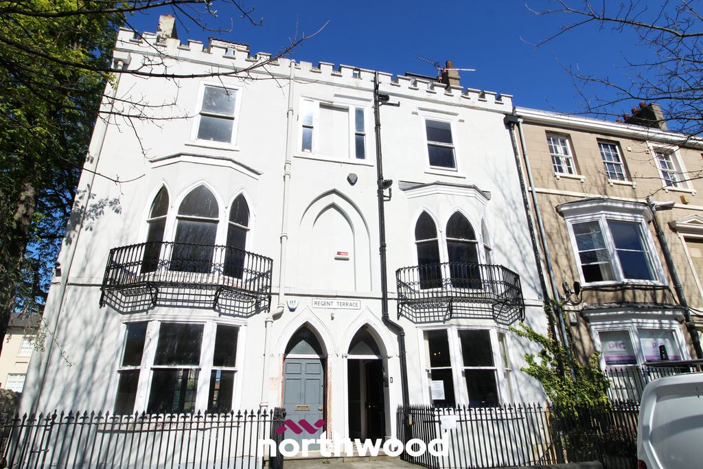 Property photo 1 of 26