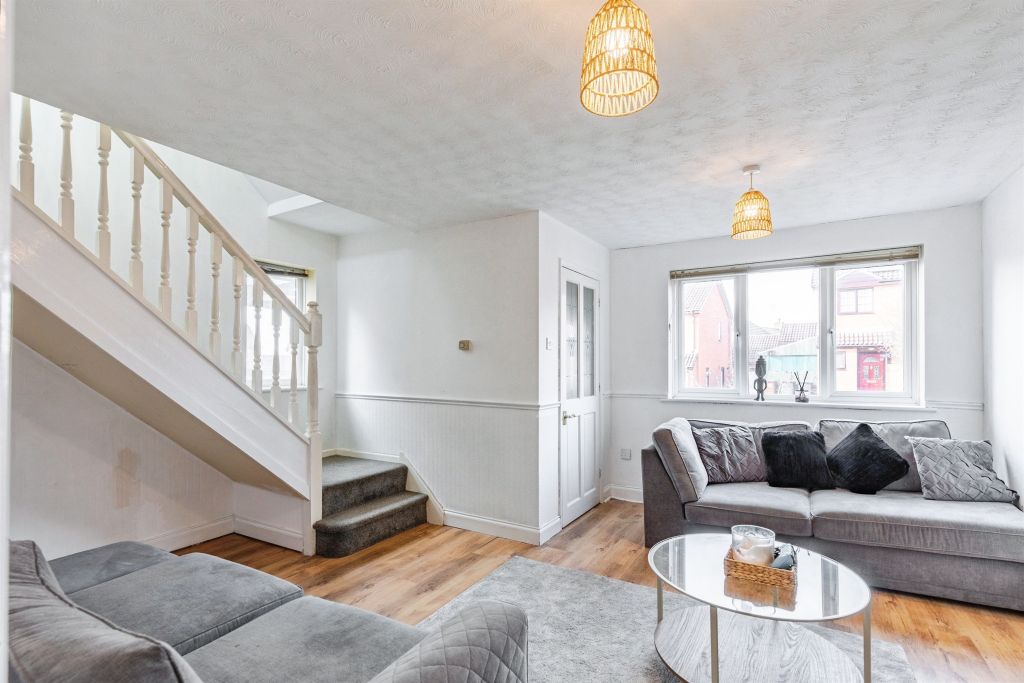 Property photo 3 of 14