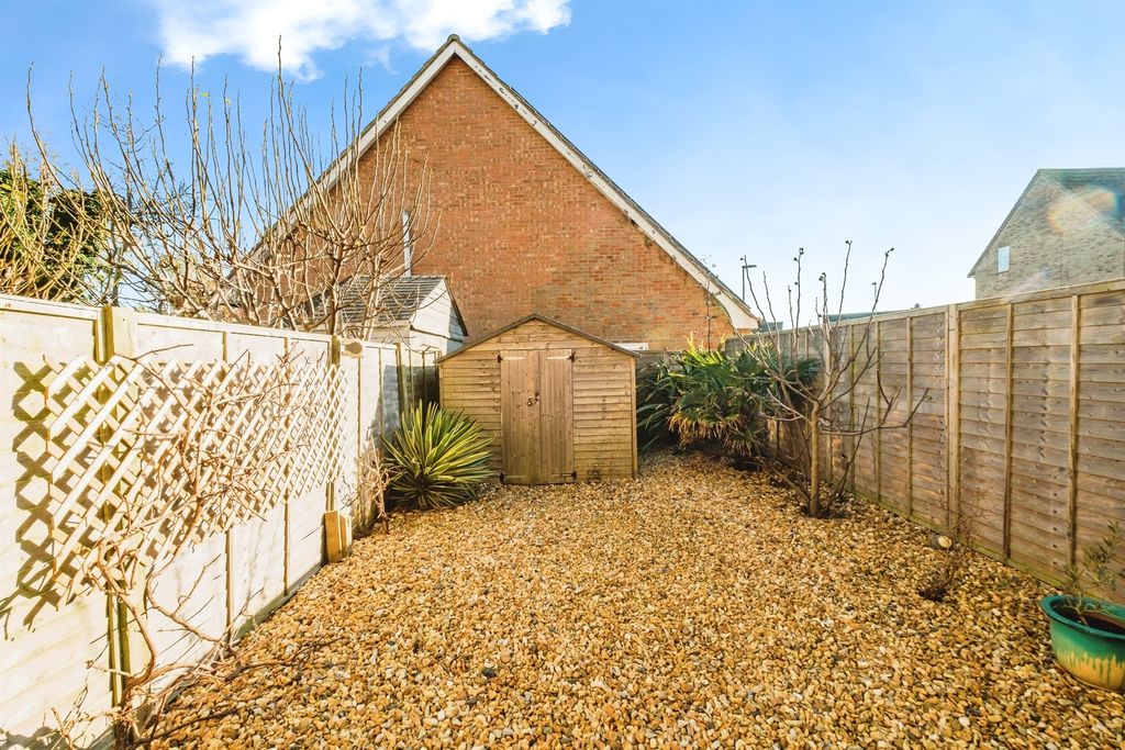 Property photo 3 of 16