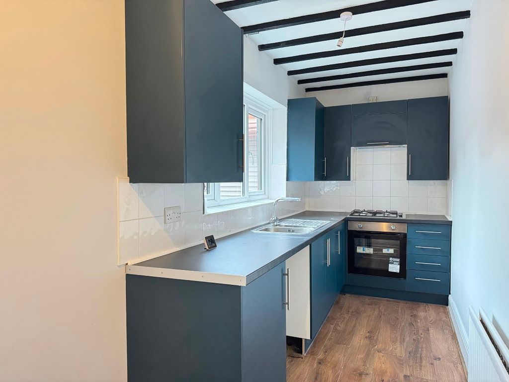 Property photo 2 of 13