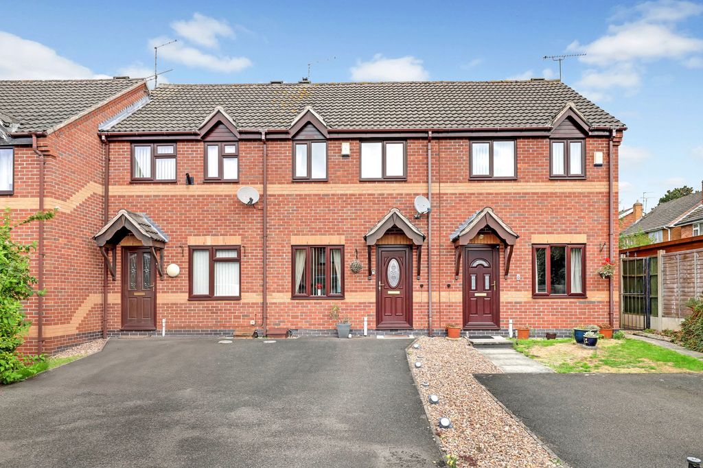 Property photo 1 of 12