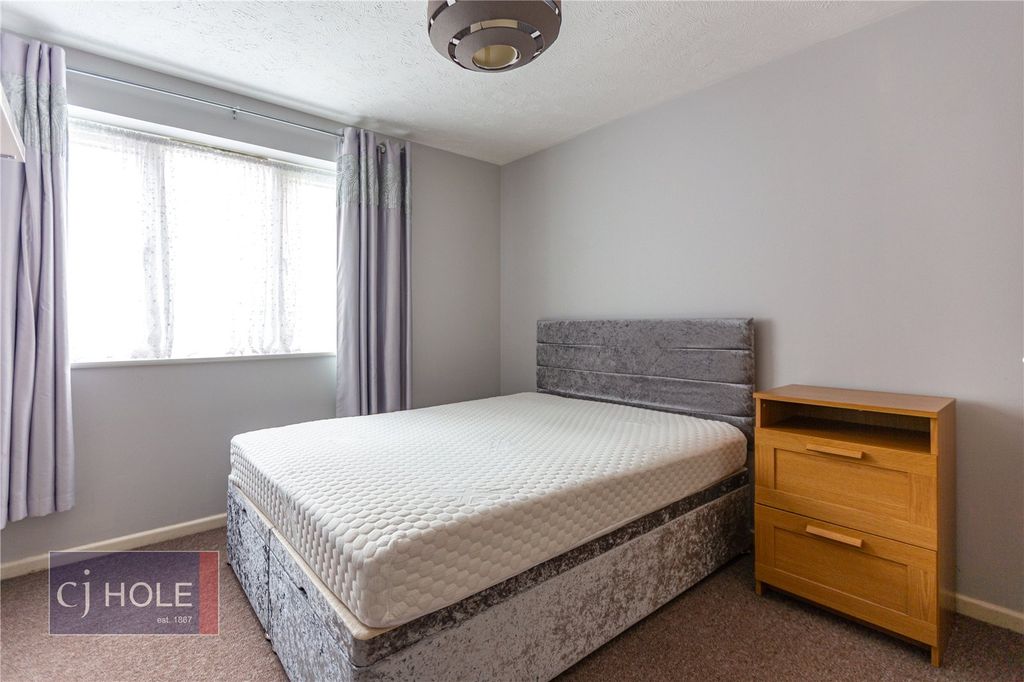 Property photo 2 of 11 Picture No. 19