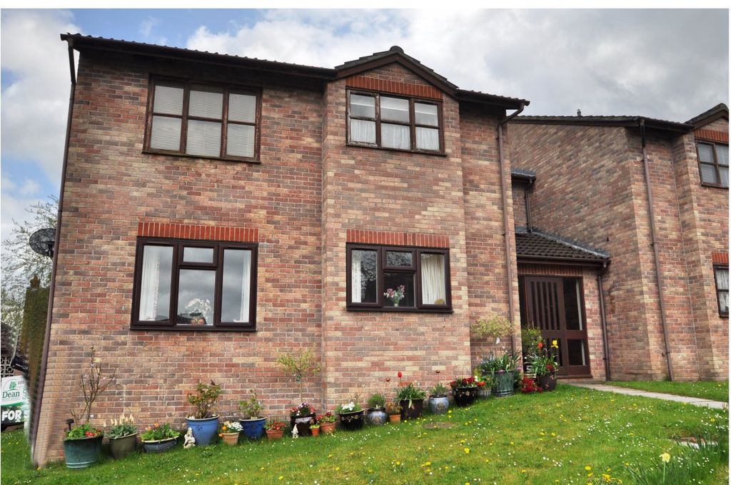 Property photo 1 of 1
