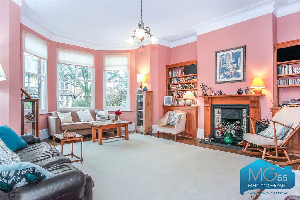 Property photo 2 of 20 Picture No. 19