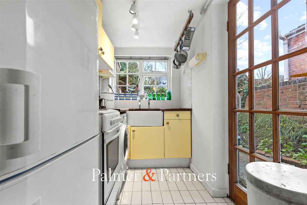 Property photo 3 of 18 Picture No. 08