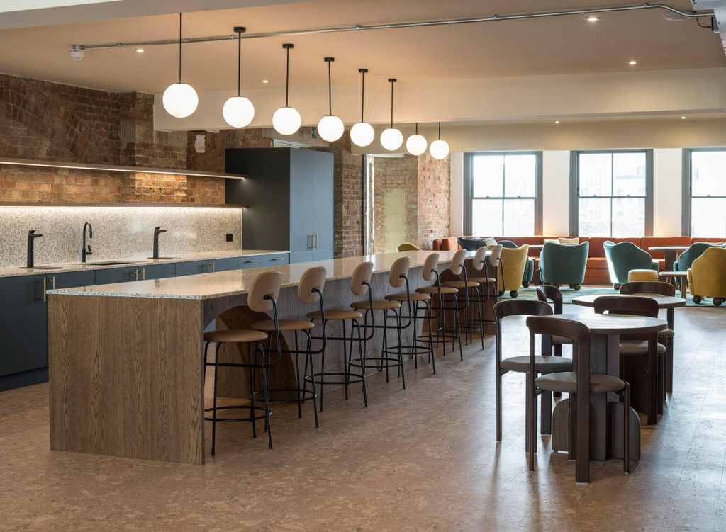 Property photo 3 of 29 4th Floor - Kitchen / Breakout