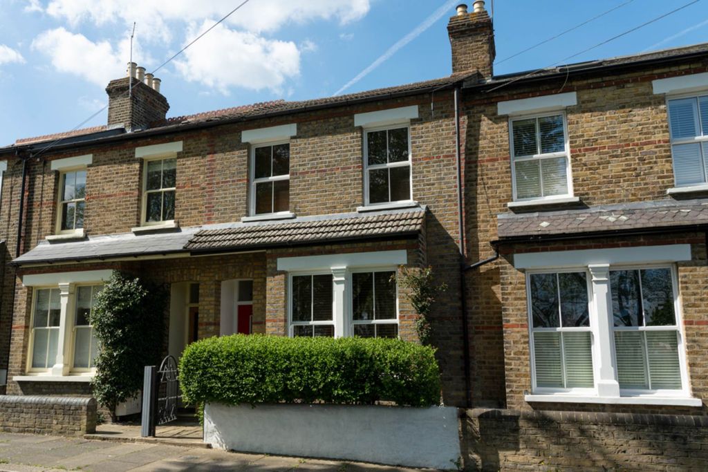 Property photo 1 of 14