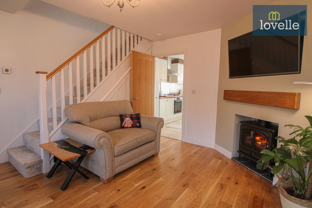 Property photo 3 of 18