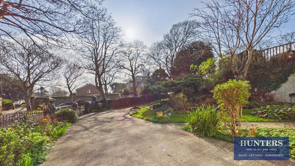 Property photo 3 of 28 External