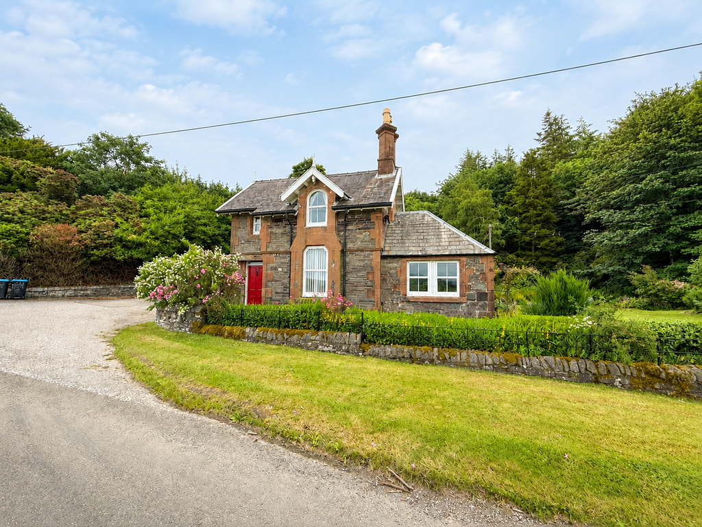 Property photo 1 of 18