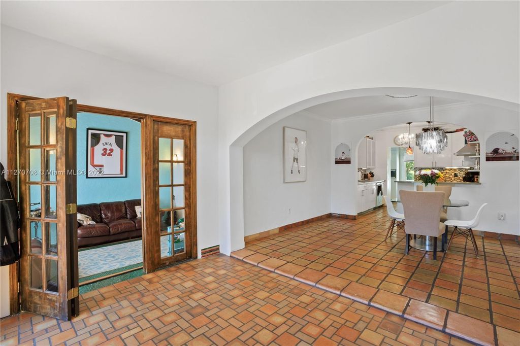Property photo 2 of 26 <Alttext/>