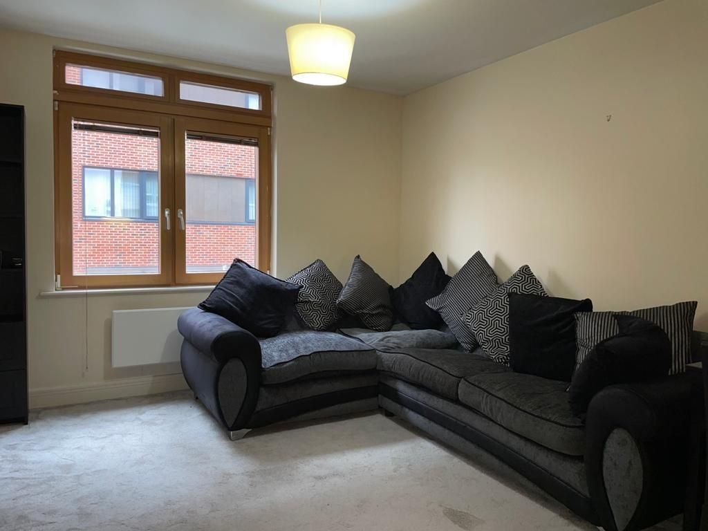 Property photo 2 of 8 Bedroom 1