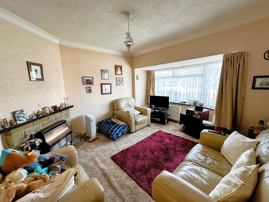 Property photo 2 of 11 1.Jpg
