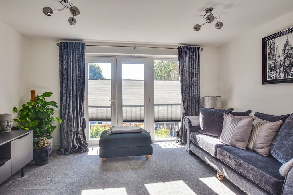 Property photo 3 of 24 Dsc_0061-Dsc_0063