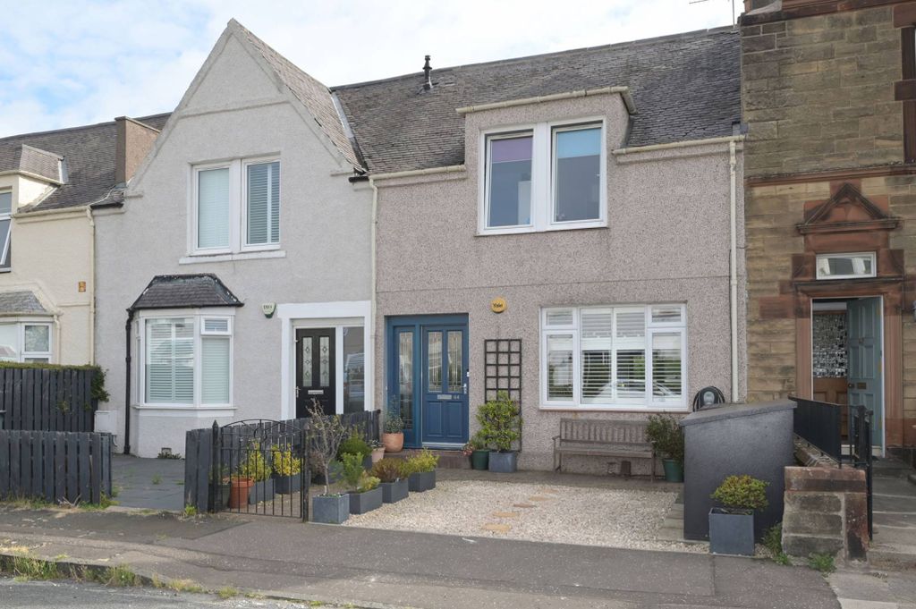 Property photo 1 of 30