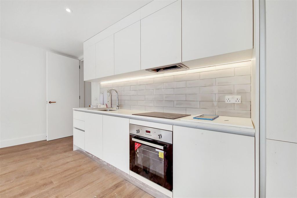 Property photo 3 of 13 1_Kitchen-Reception-2.Jpg