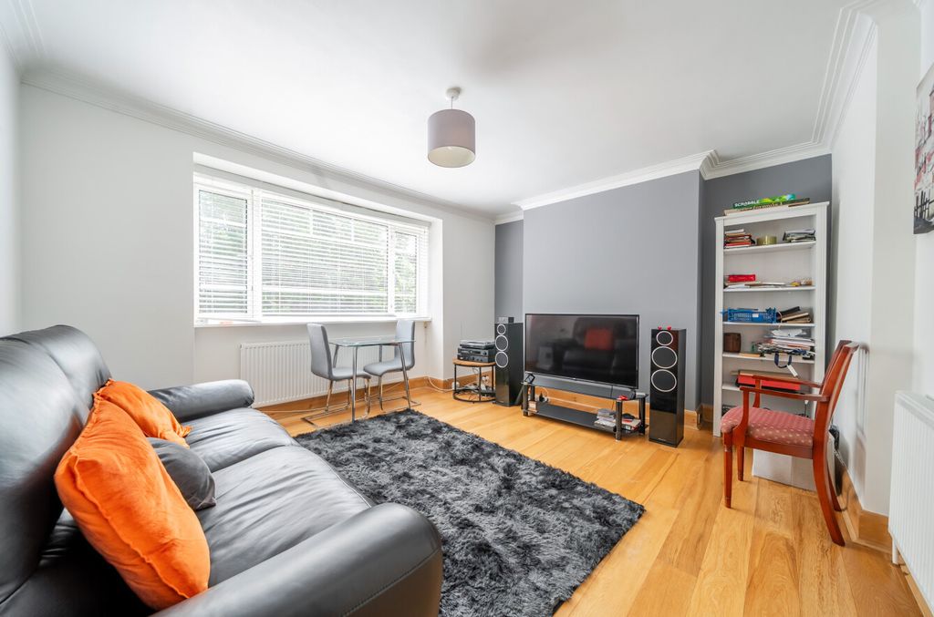 Property photo 3 of 15 1484280-16-6A43c1...
