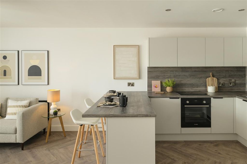 Property photo 2 of 5