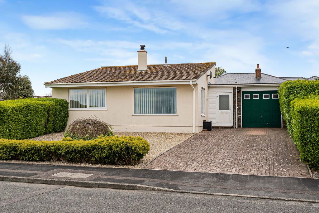 Property photo 1 of 14