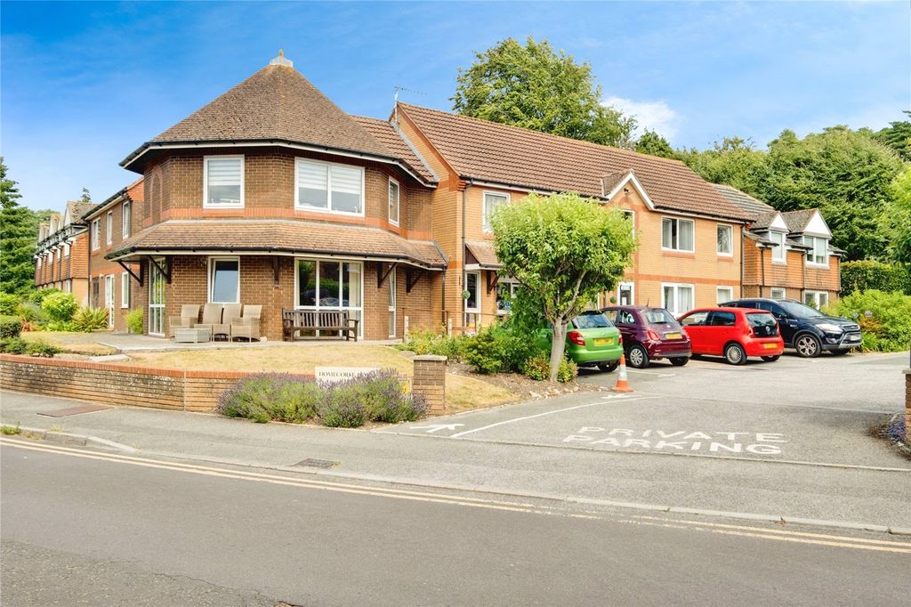 Property photo 1 of 10 General View