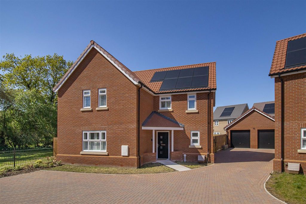 Property photo 1 of 29 11_79840.Jpg