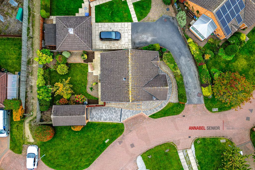 Property photo 3 of 26