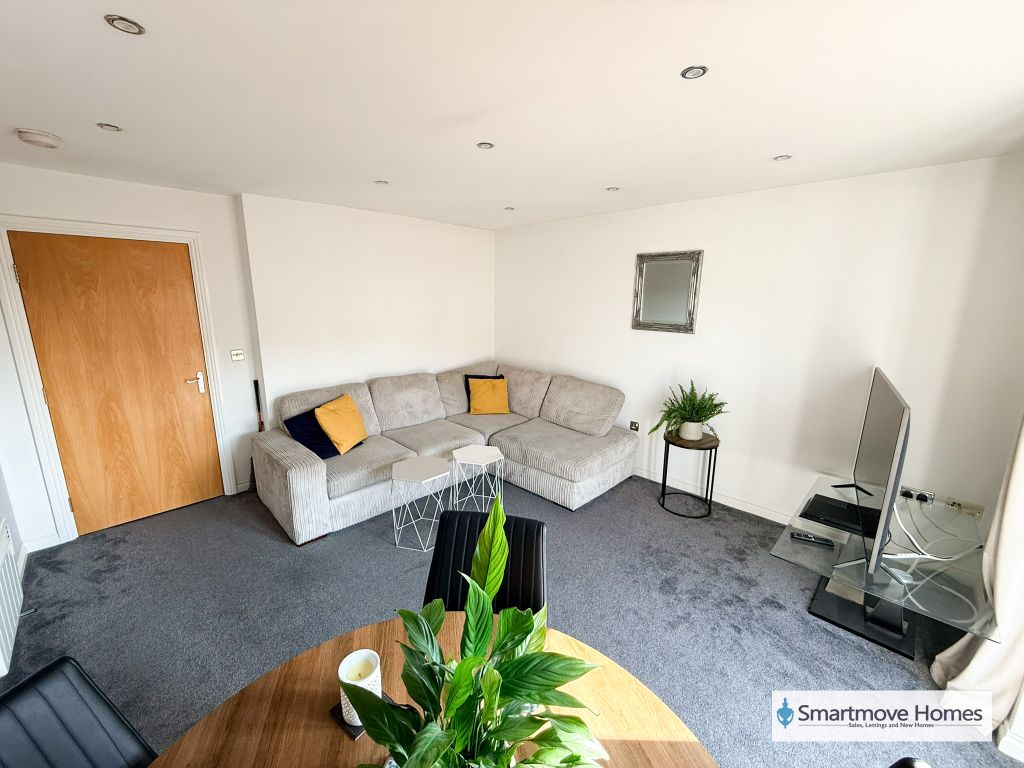 Property photo 3 of 12 Img_4988