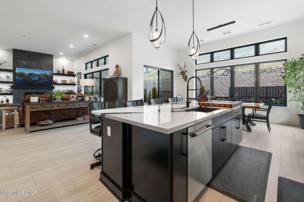 Property photo 2 of 30 <Alttext/>