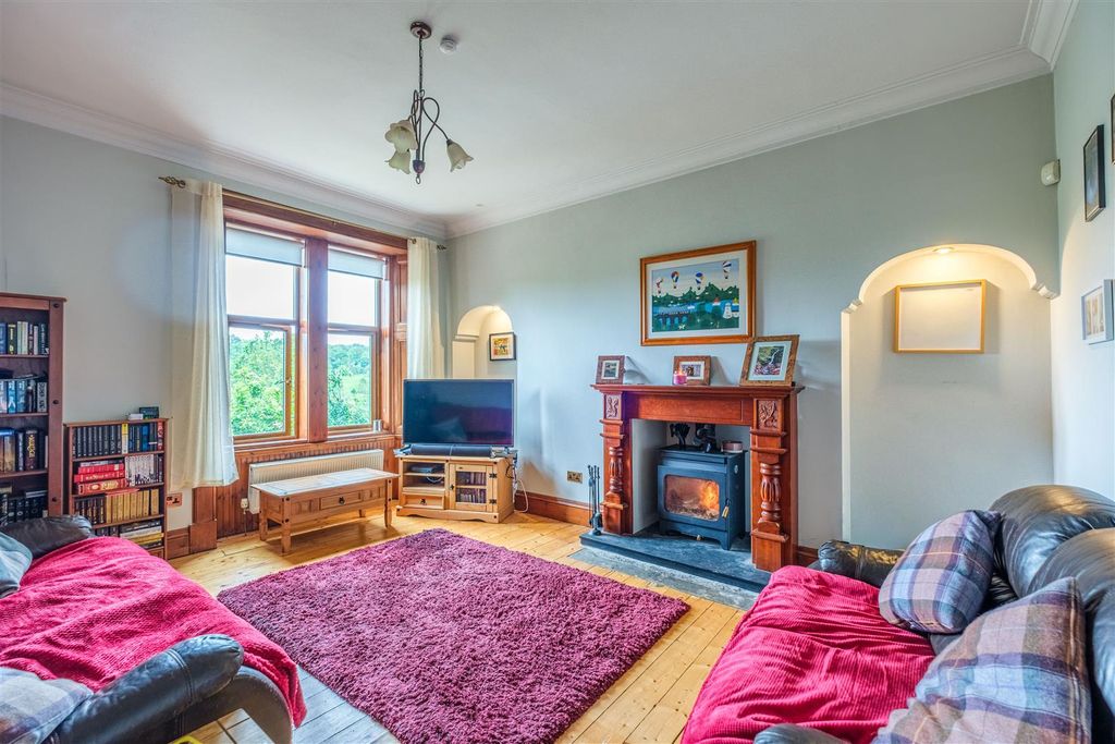 Property photo 2 of 22 Braehead Avenue-6.Jpg