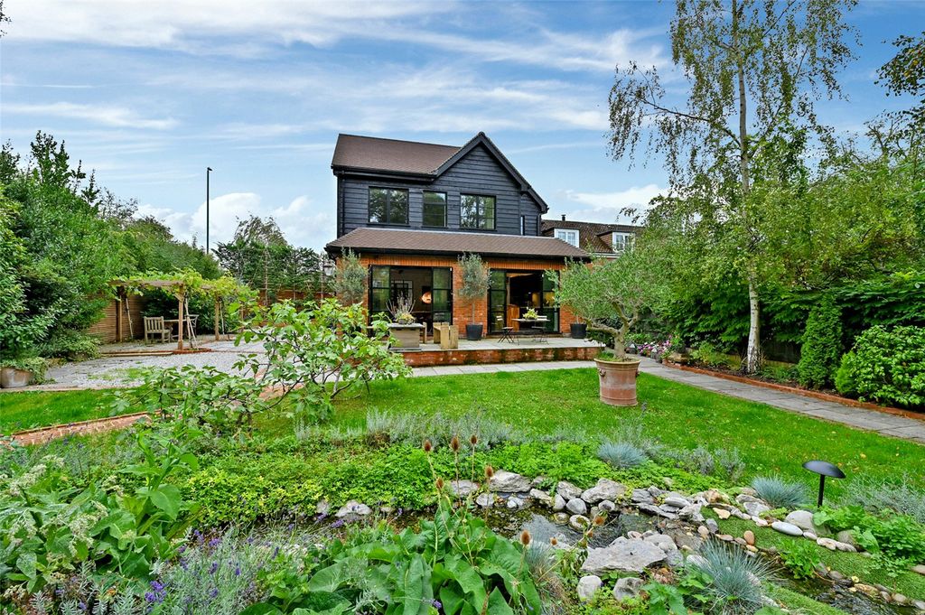 Property photo 1 of 15 Exterior