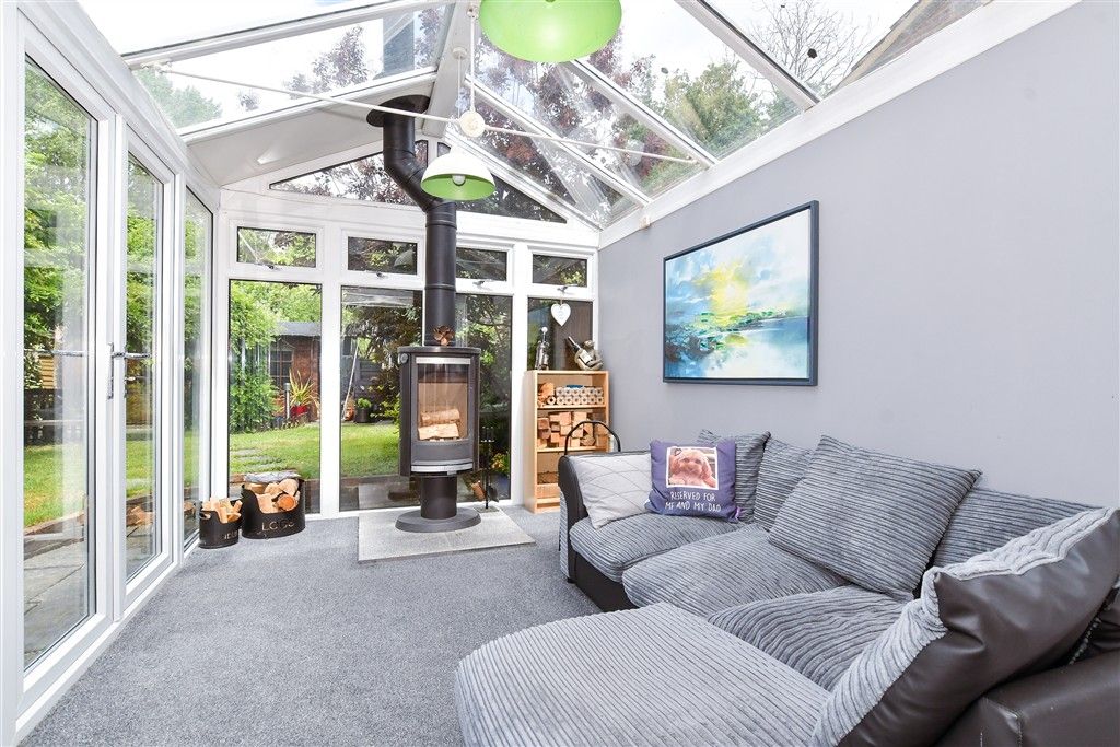 Property photo 3 of 13 Conservatory