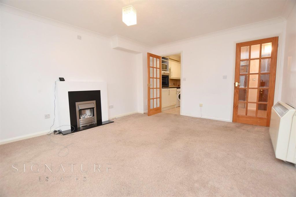 Property photo 2 of 8 Living Room 1 (15).Jpg