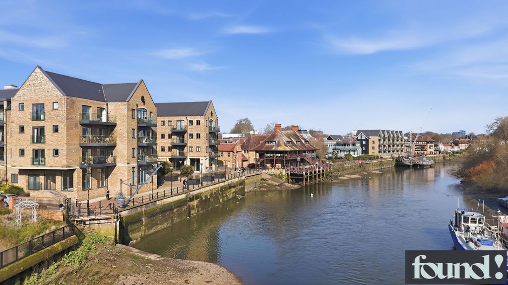 Property photo 2 of 22 Photo 2