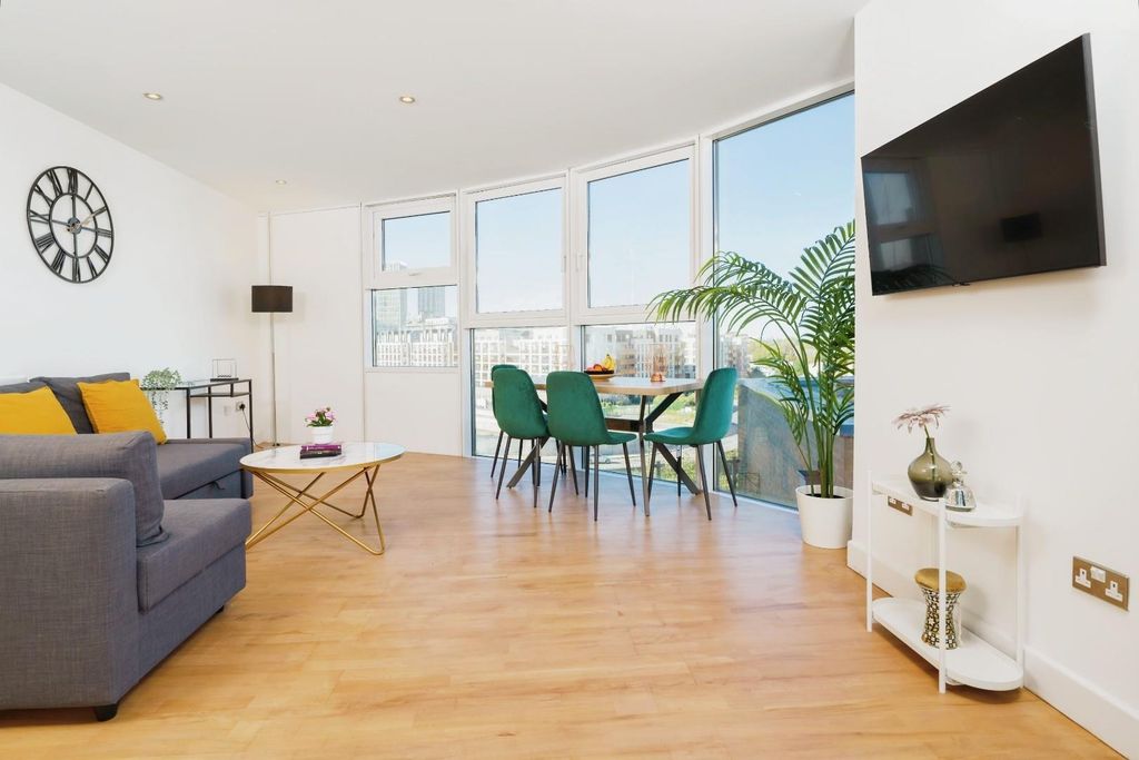 Property photo 1 of 11 66286E11-15.Jpg