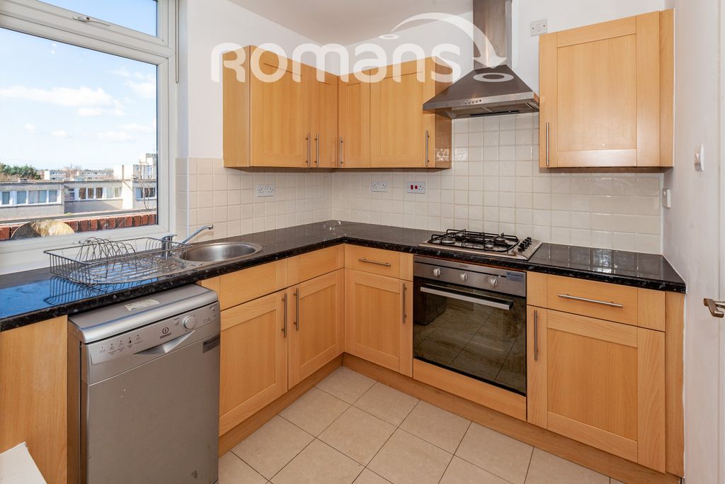 Property photo 3 of 12 2