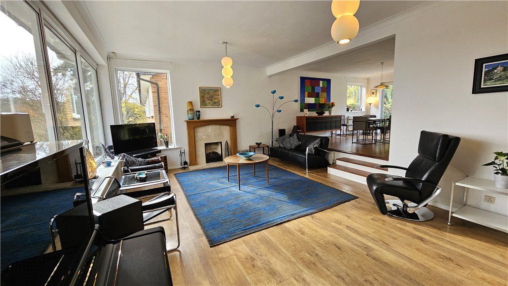 Property photo 2 of 21 Picture No. 98
