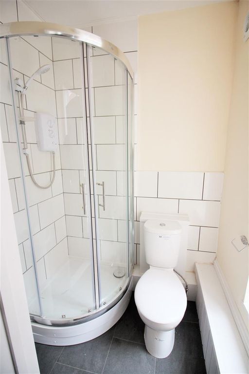 Property photo 3 of 3