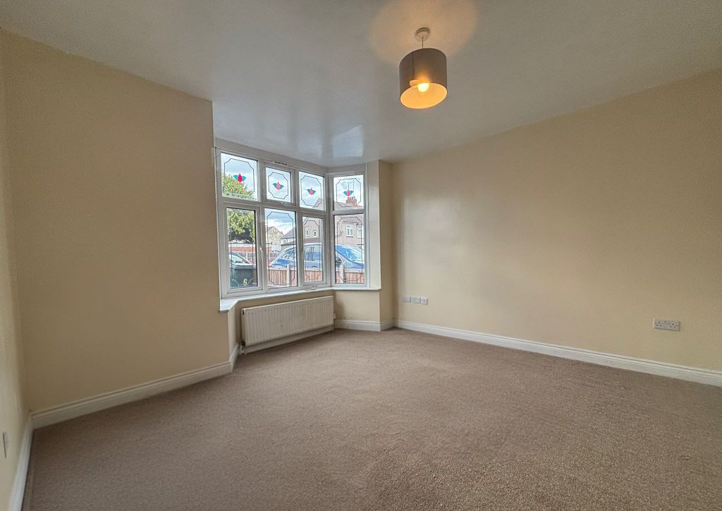 Property photo 2 of 25