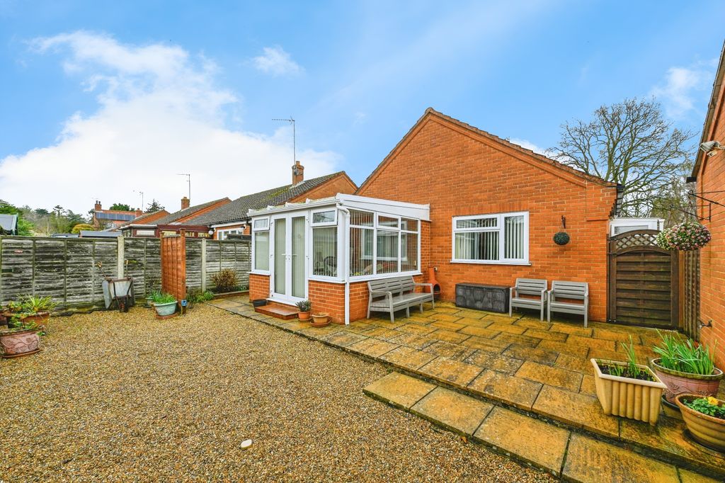 Property photo 2 of 20 5025