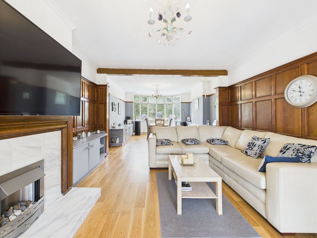 Property photo 3 of 20 Open Plan Lounge Dining Room