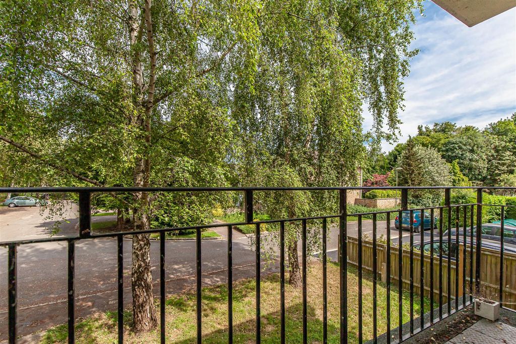 Property photo 2 of 9 Balcony.Jpg