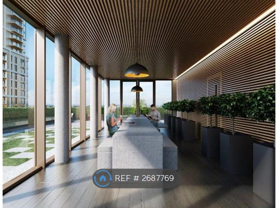 Property photo 3 of 24 Roofgarden