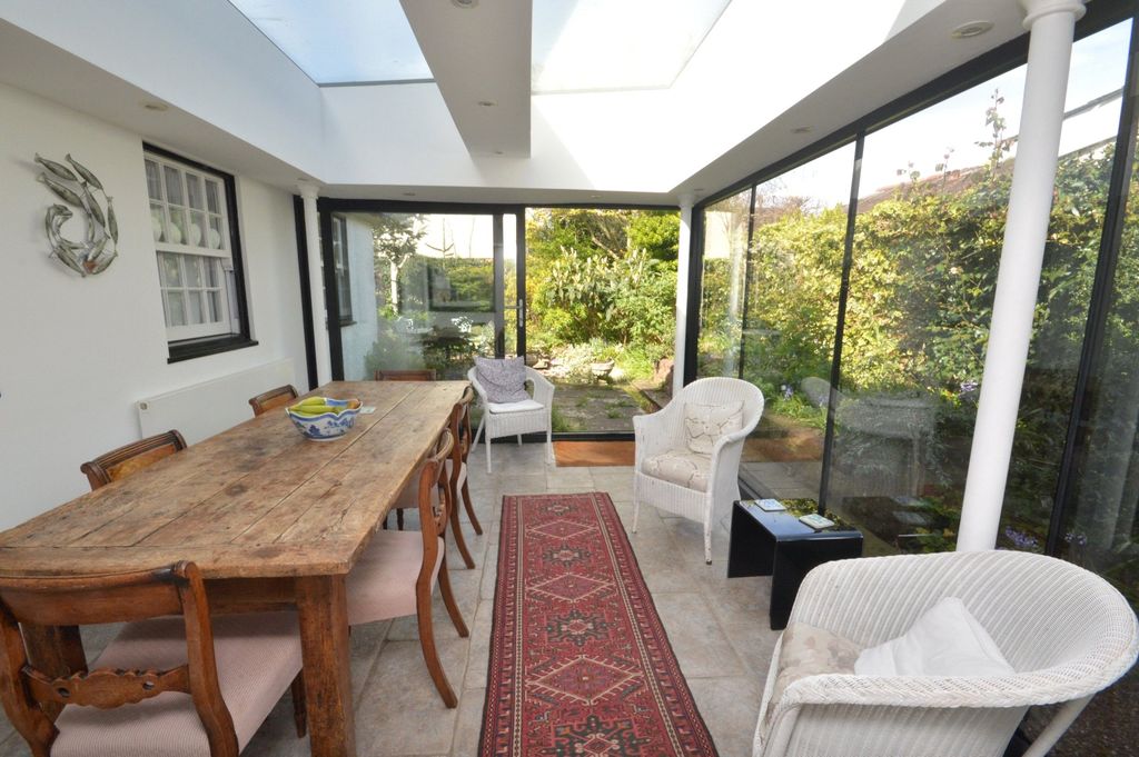 Property photo 3 of 29 Dining Room