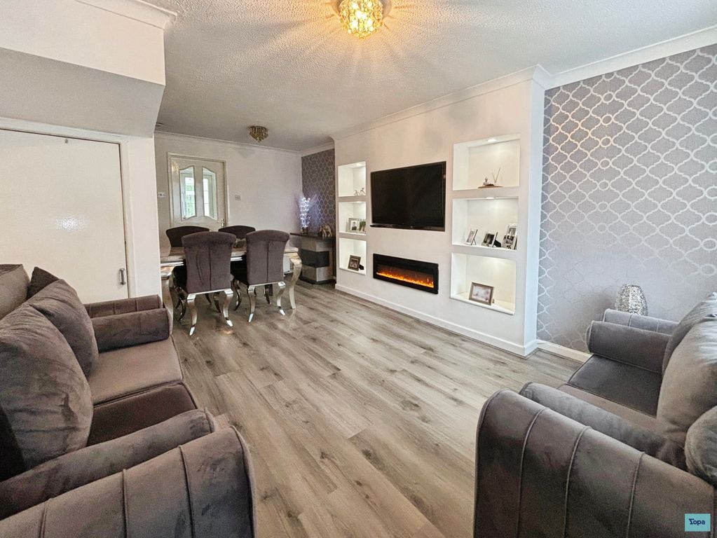 Property photo 3 of 21 3