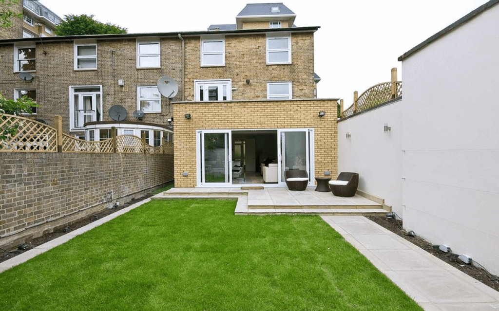 Property photo 3 of 7