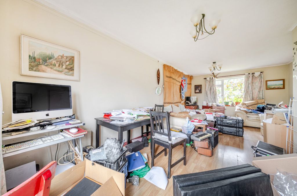 Property photo 2 of 8 1381426-2-691717c...